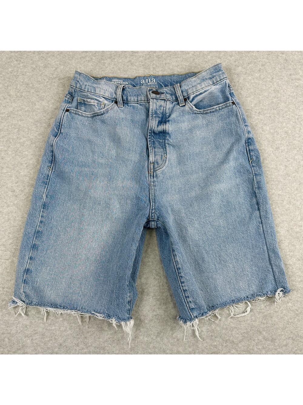 a.n.a. Shorts WMNS 8 Light Blue Wash High Rise 90’s Denim Bermuda 9” Button Fly